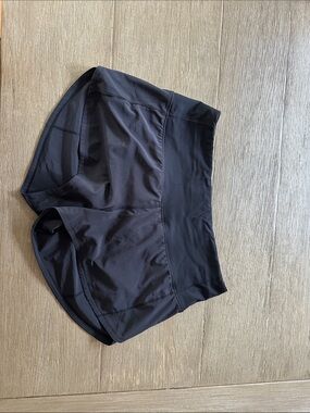 Women’s High-Waist Black Performance 2” inseam lululemon Shorts